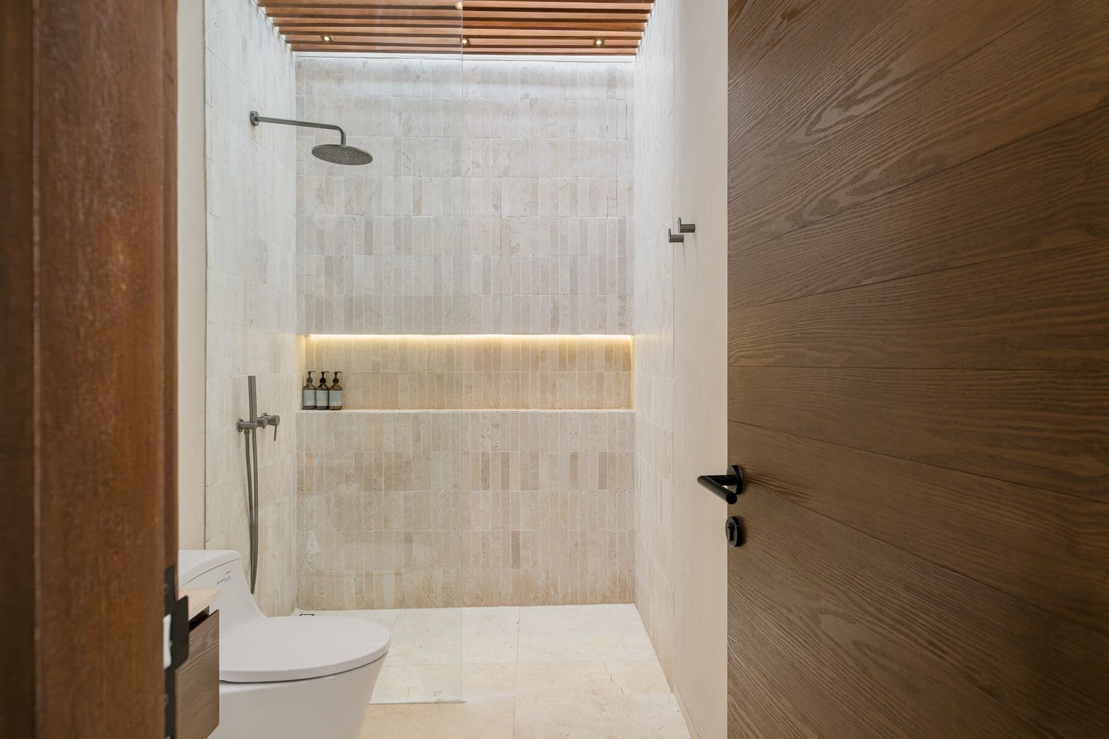 Modern Tropical One Bedroom Villa Nestled in Bingin, Uluwatu 9